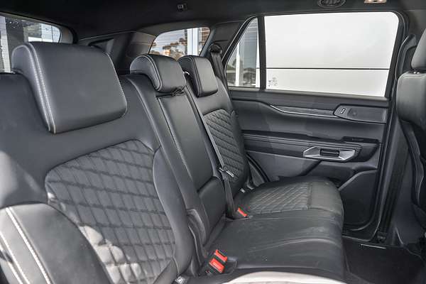 2024 Ford Everest Platinum