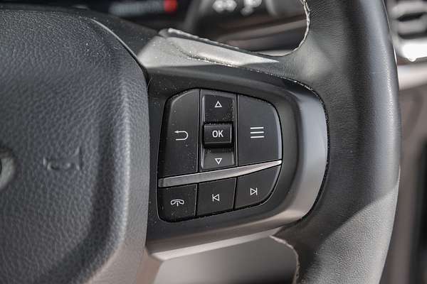 2024 Ford Everest Platinum