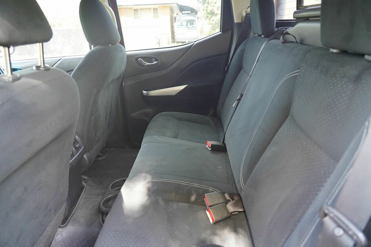2015 Nissan Navara ST (4x4) NP300 D23 4X4