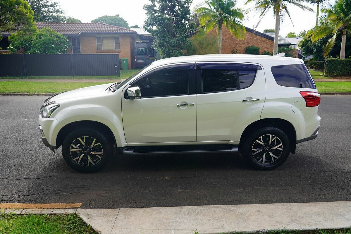 2019 Isuzu MU-X LS-M (4x2) UC MY19