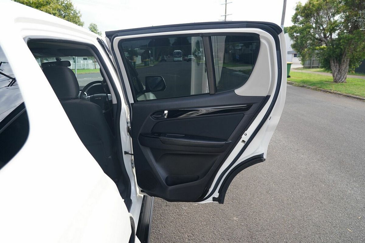 2019 Isuzu MU-X LS-M (4x2) UC MY19