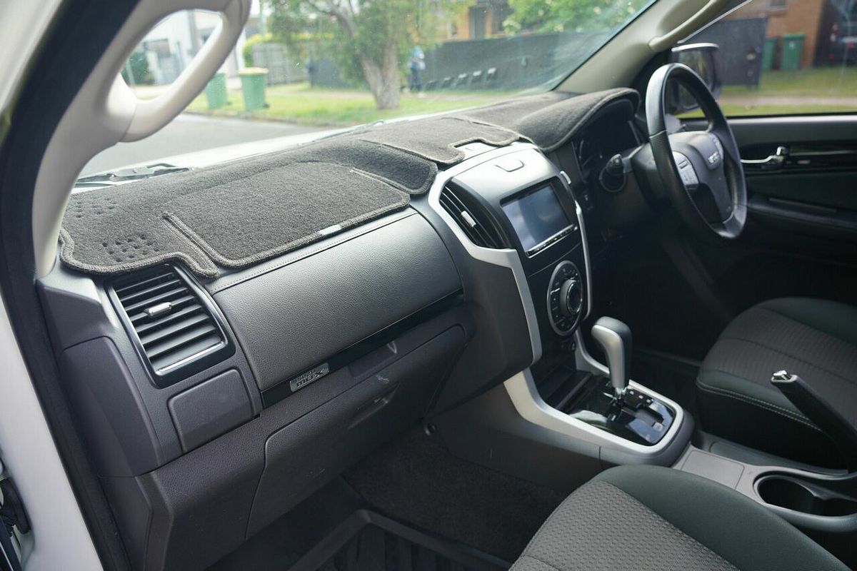 2019 Isuzu MU-X LS-M (4x2) UC MY19
