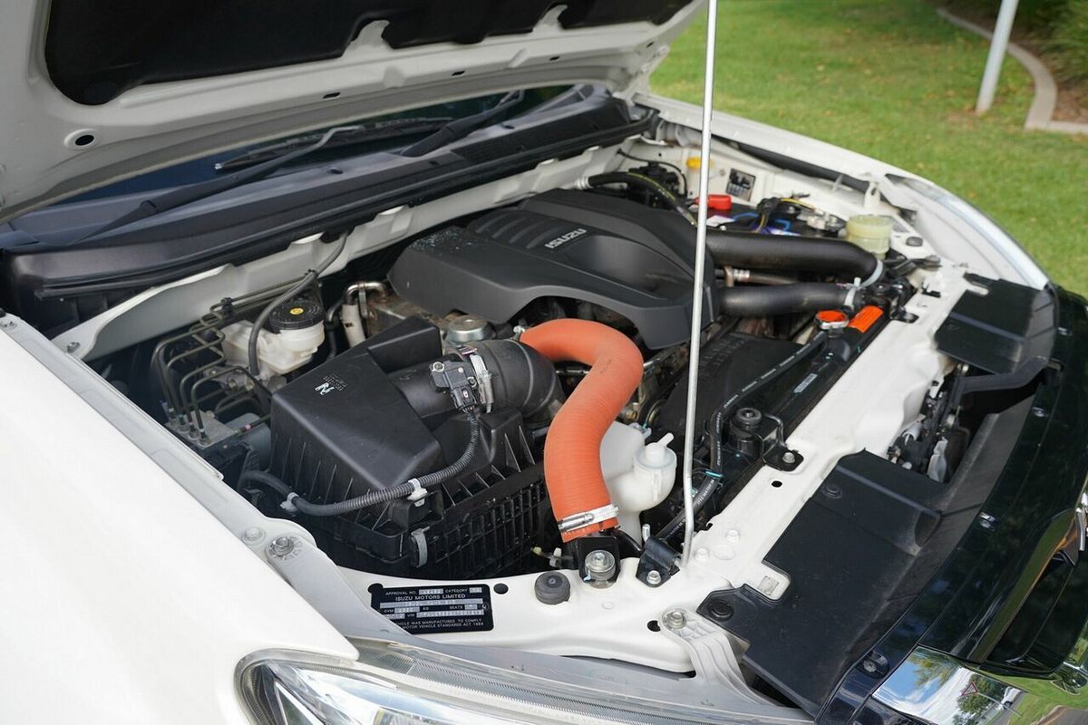 2019 Isuzu MU-X LS-M (4x2) UC MY19