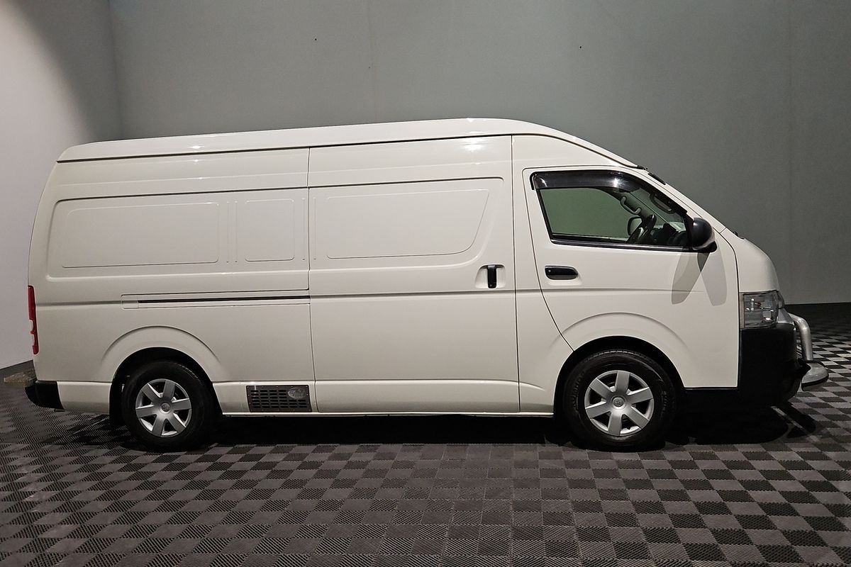 2015 Toyota Hiace KDH221R