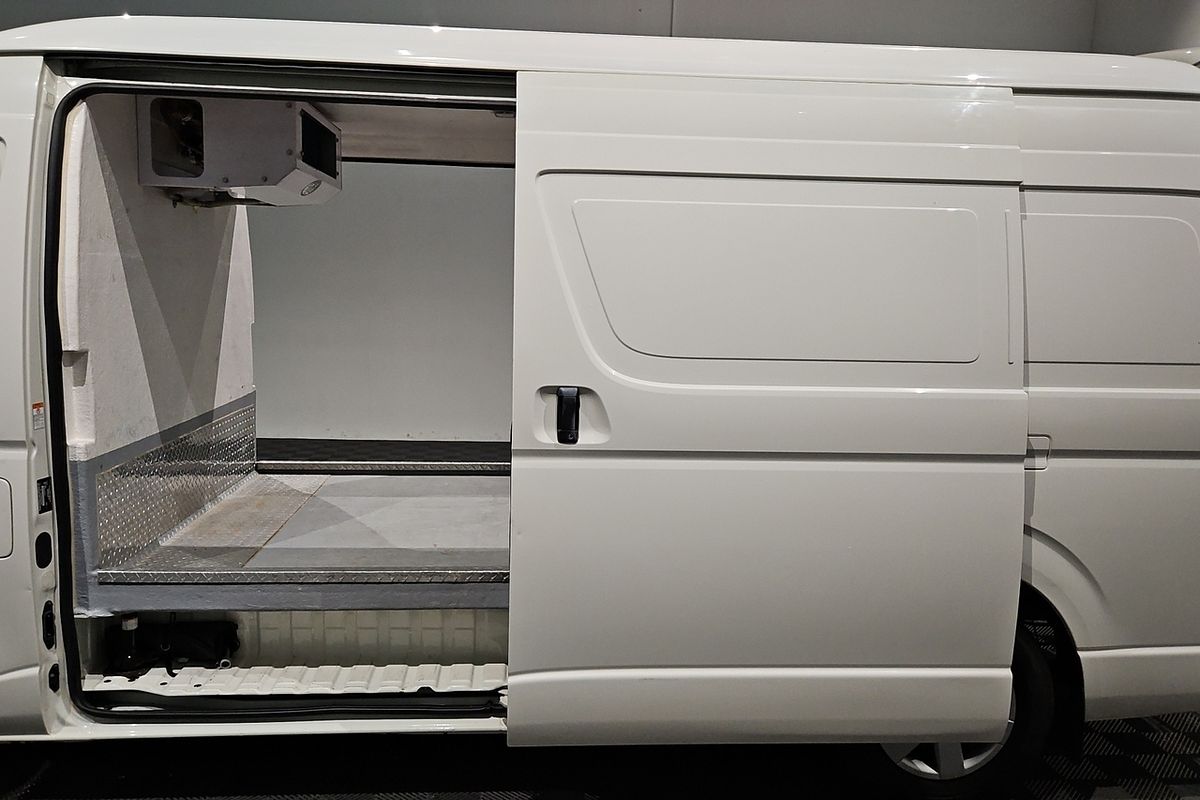2015 Toyota Hiace KDH221R