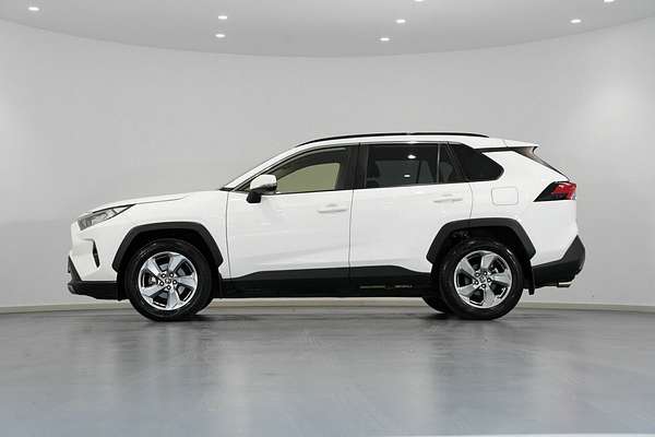 2021 Toyota RAV4 GXL MXAA52R