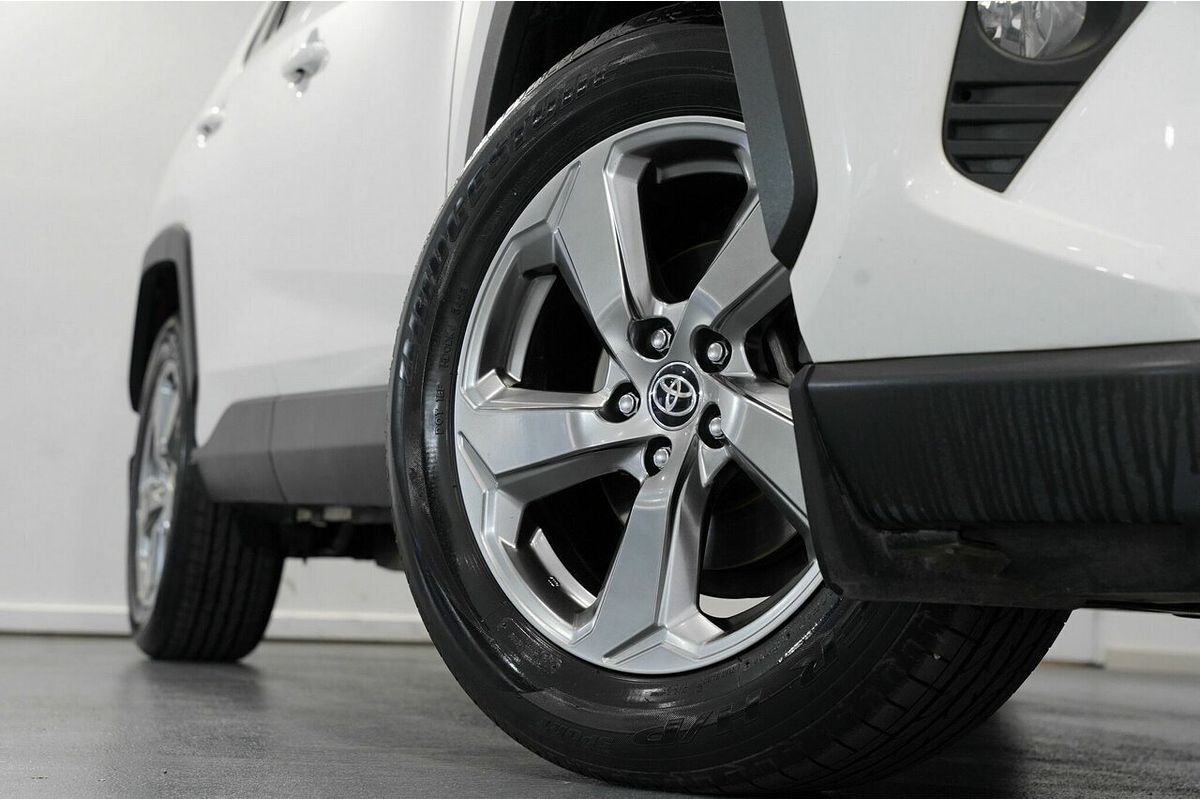 2021 Toyota RAV4 GXL MXAA52R