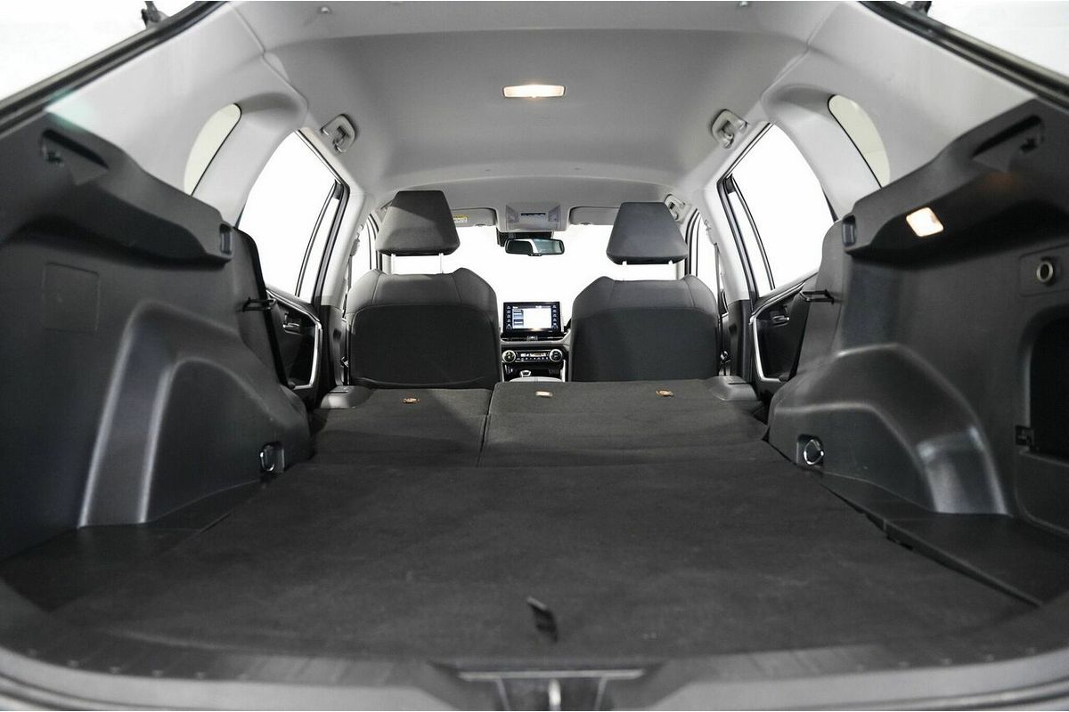 2021 Toyota RAV4 GXL MXAA52R