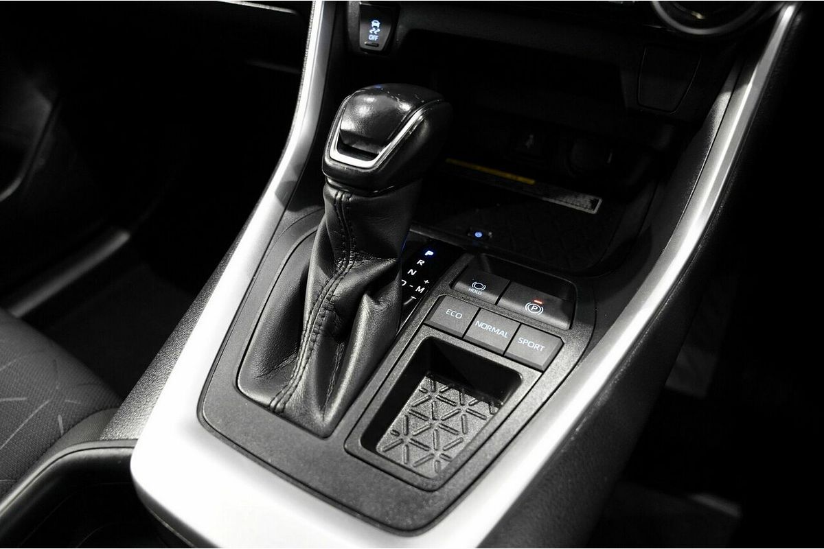 2021 Toyota RAV4 GXL MXAA52R