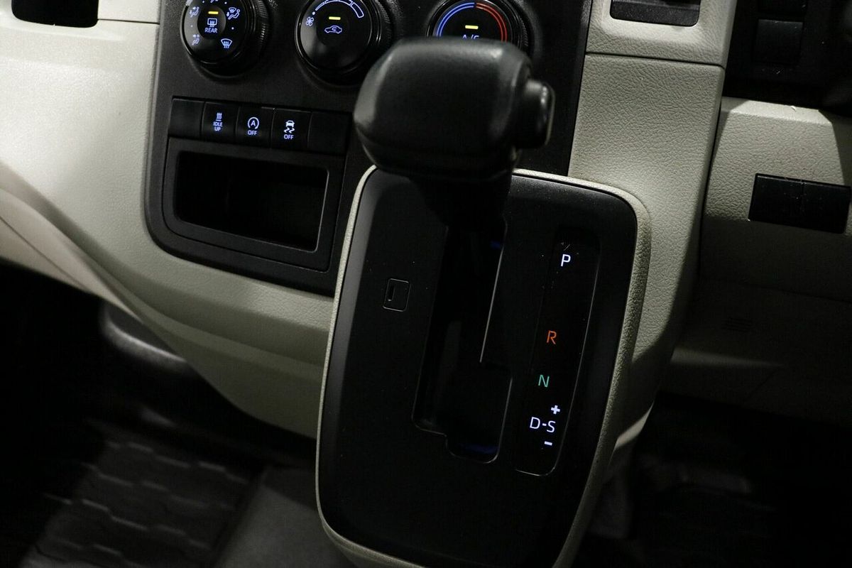 2019 Toyota Hiace GDH300R LWB