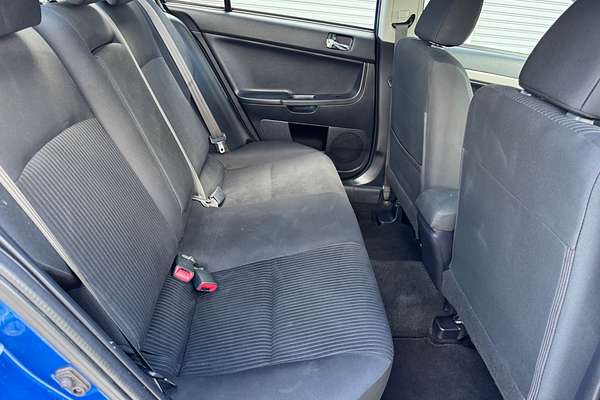 2015 Mitsubishi Lancer LS CJ