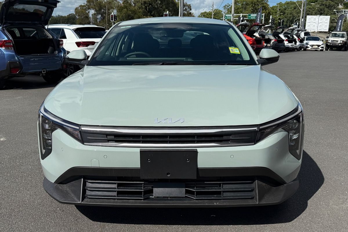 2024 Kia K4 Sport+ CL4m