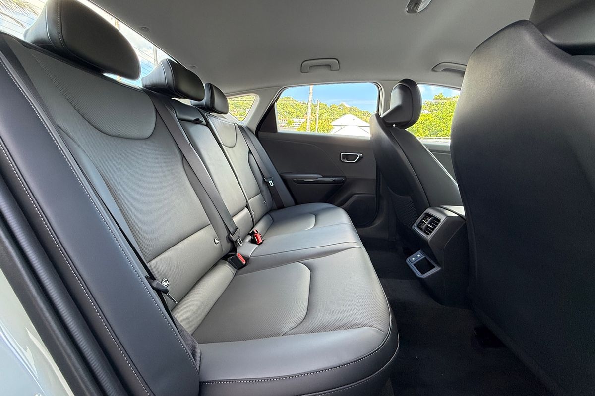 2024 Kia K4 Sport+ CL4m