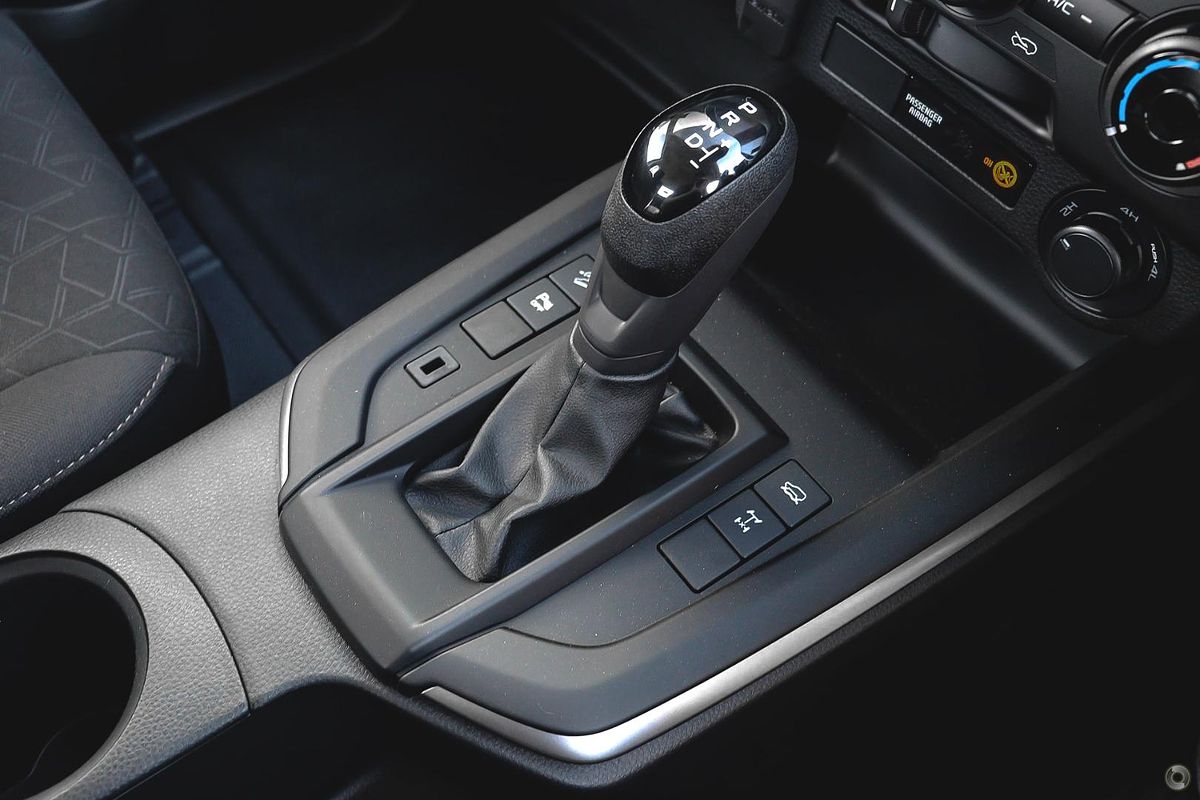 2025 Isuzu D-MAX LS-M 4X4