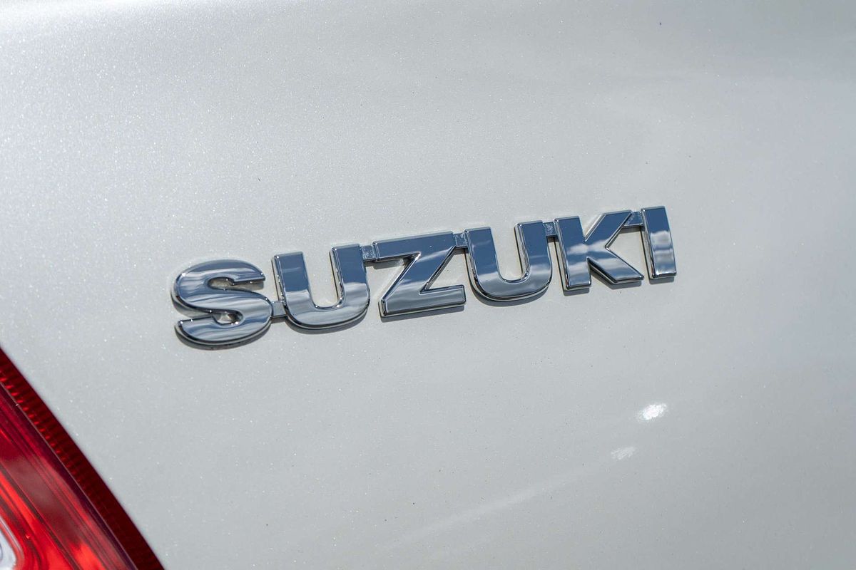 2022 Suzuki Swift GLX Turbo AZ Series II