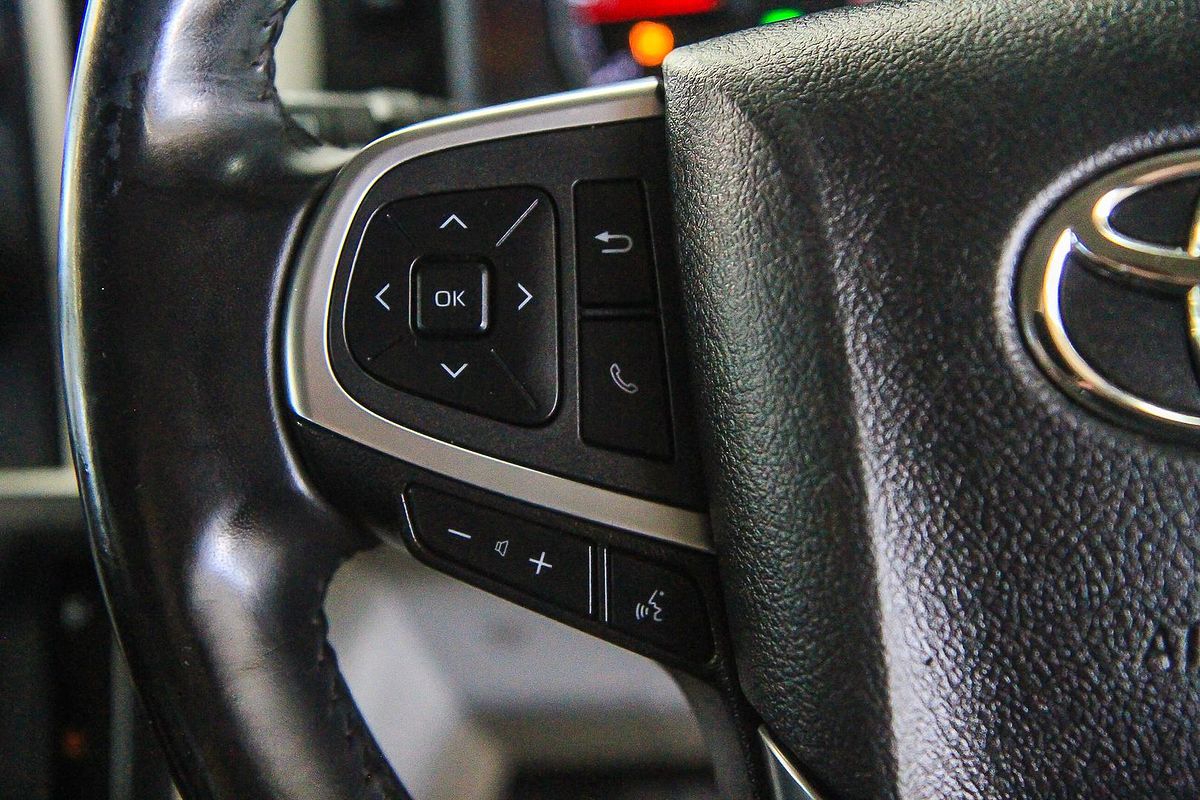 2022 Toyota Hiace GDH300R LWB
