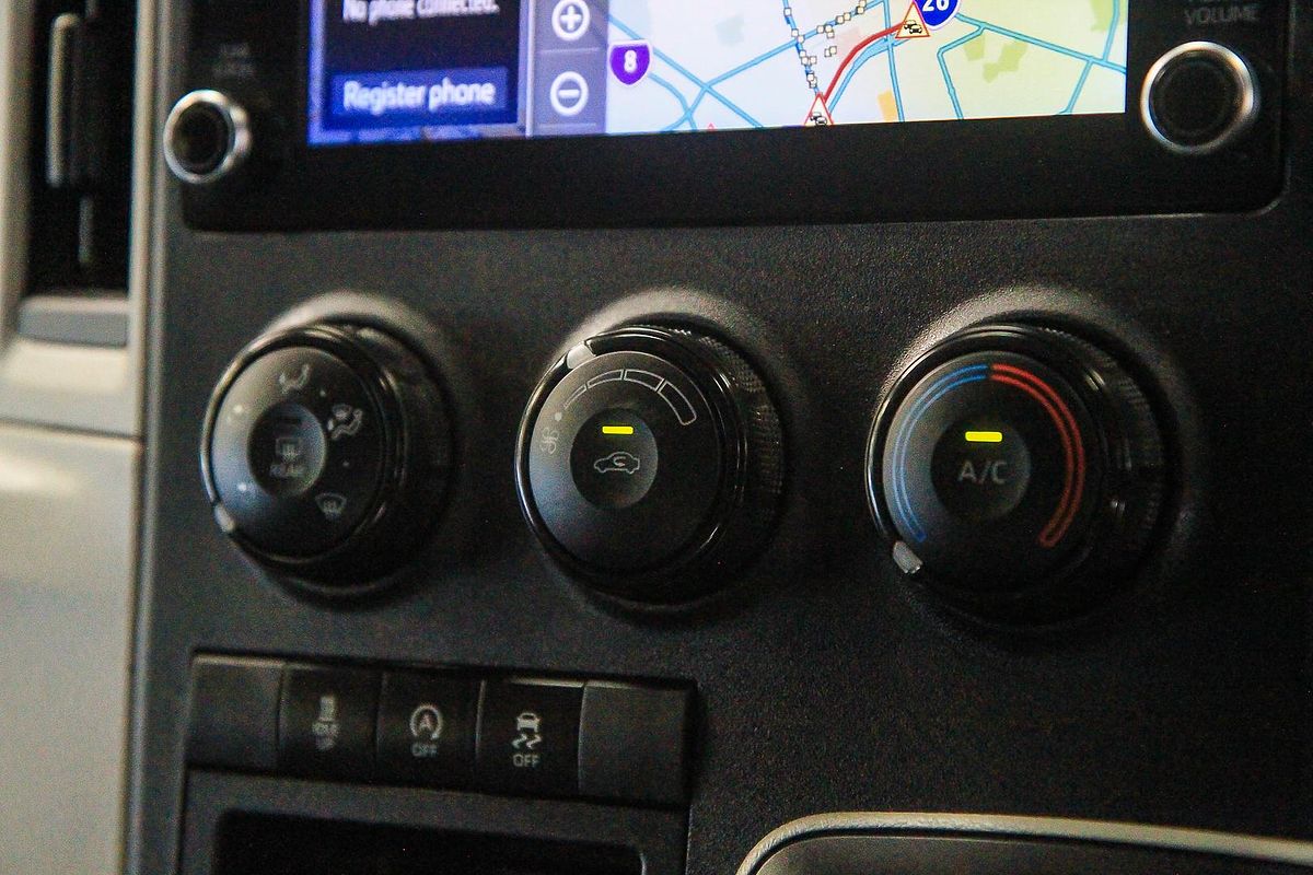2022 Toyota Hiace GDH300R LWB