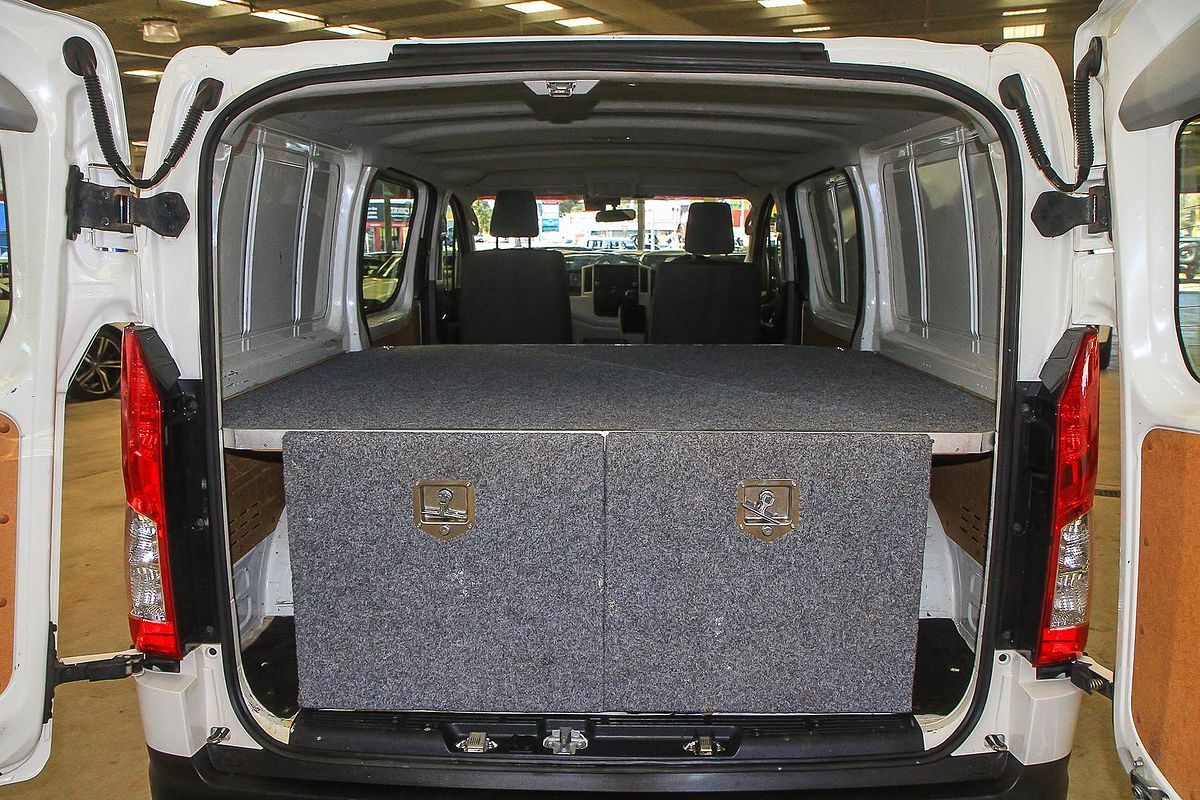 2022 Toyota Hiace GDH300R LWB