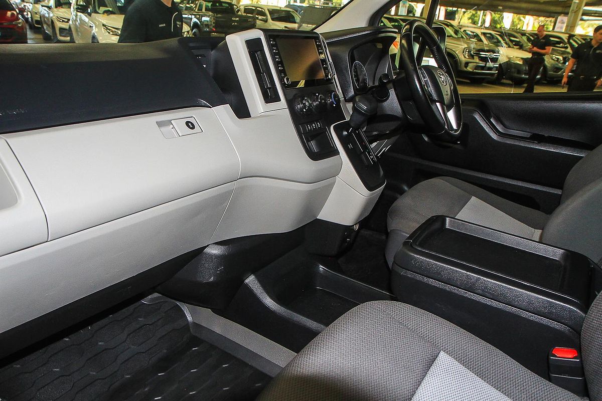 2022 Toyota Hiace GDH300R LWB