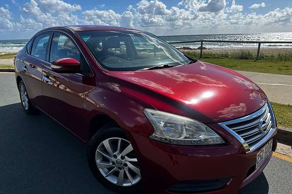 2013 Nissan Pulsar ST B17