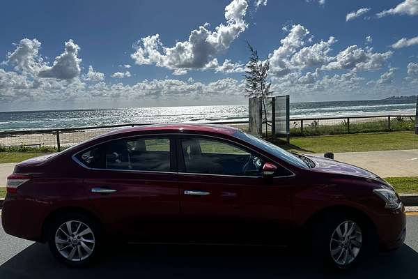 2013 Nissan Pulsar ST B17