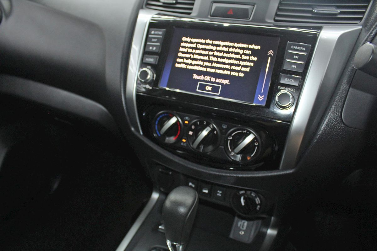 2021 Nissan Navara ST D23 4X4