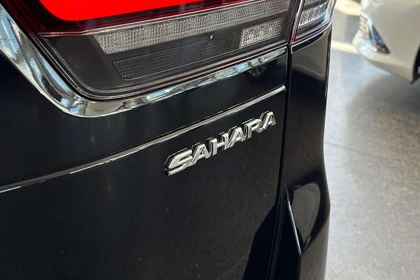 2024 Toyota Landcruiser Sahara FJA300R
