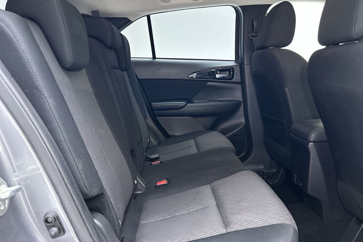 2024 Mitsubishi Eclipse Cross LS YB