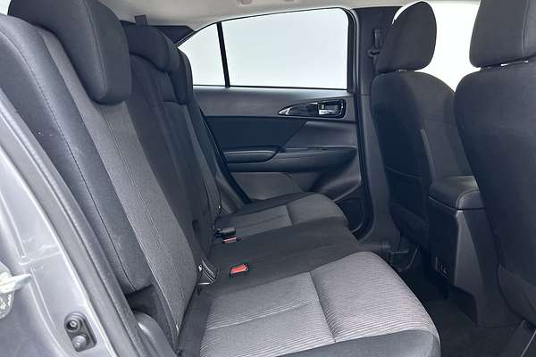 2024 Mitsubishi Eclipse Cross LS YB