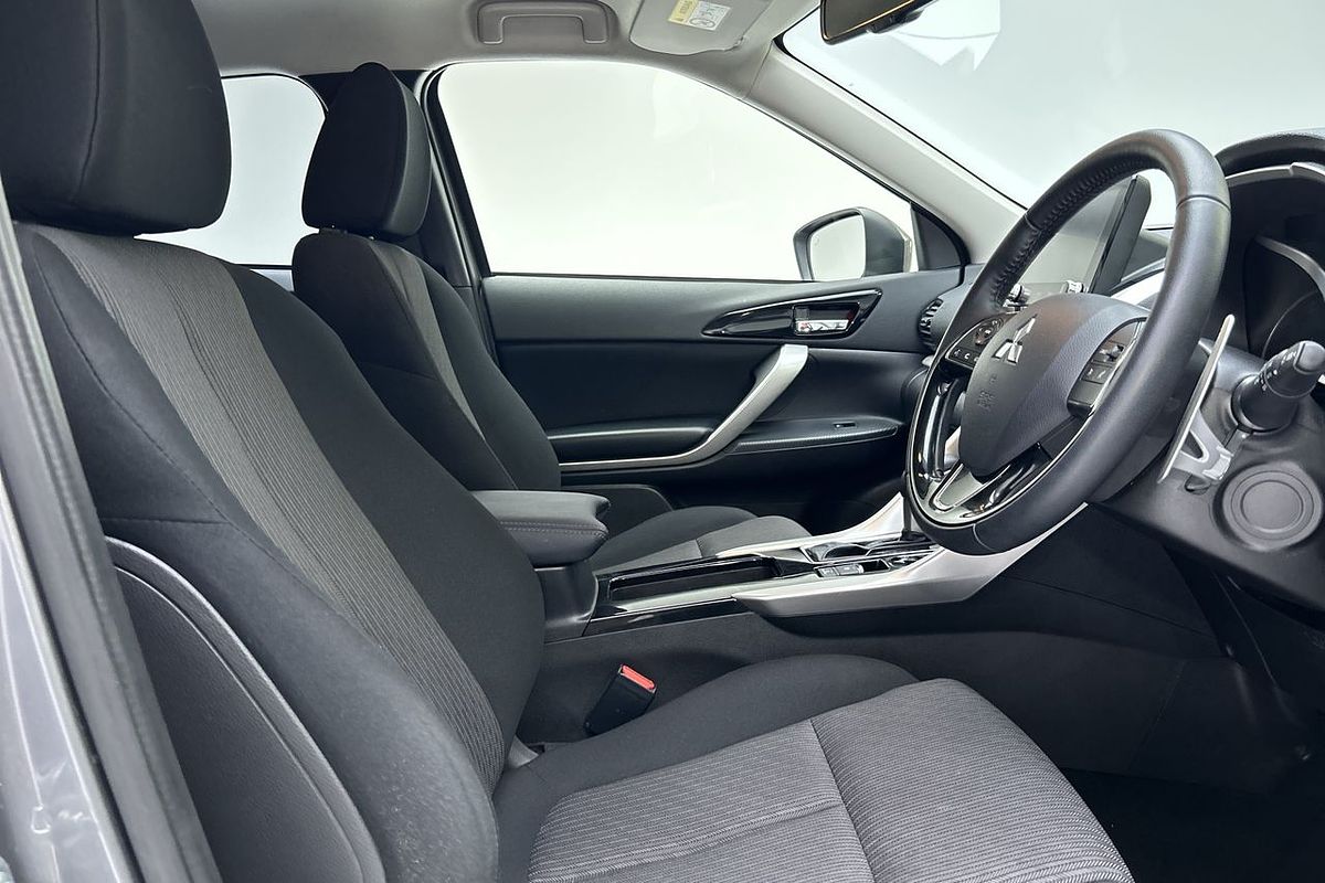 2024 Mitsubishi Eclipse Cross LS YB