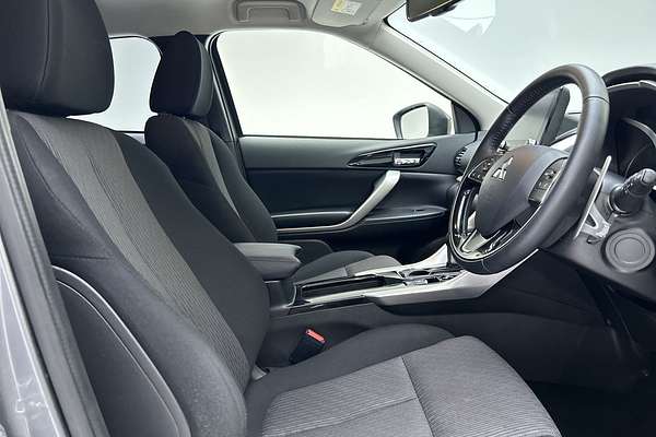 2024 Mitsubishi Eclipse Cross LS YB