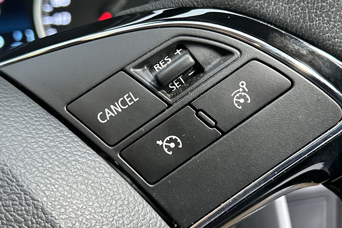2024 Mitsubishi Eclipse Cross LS YB