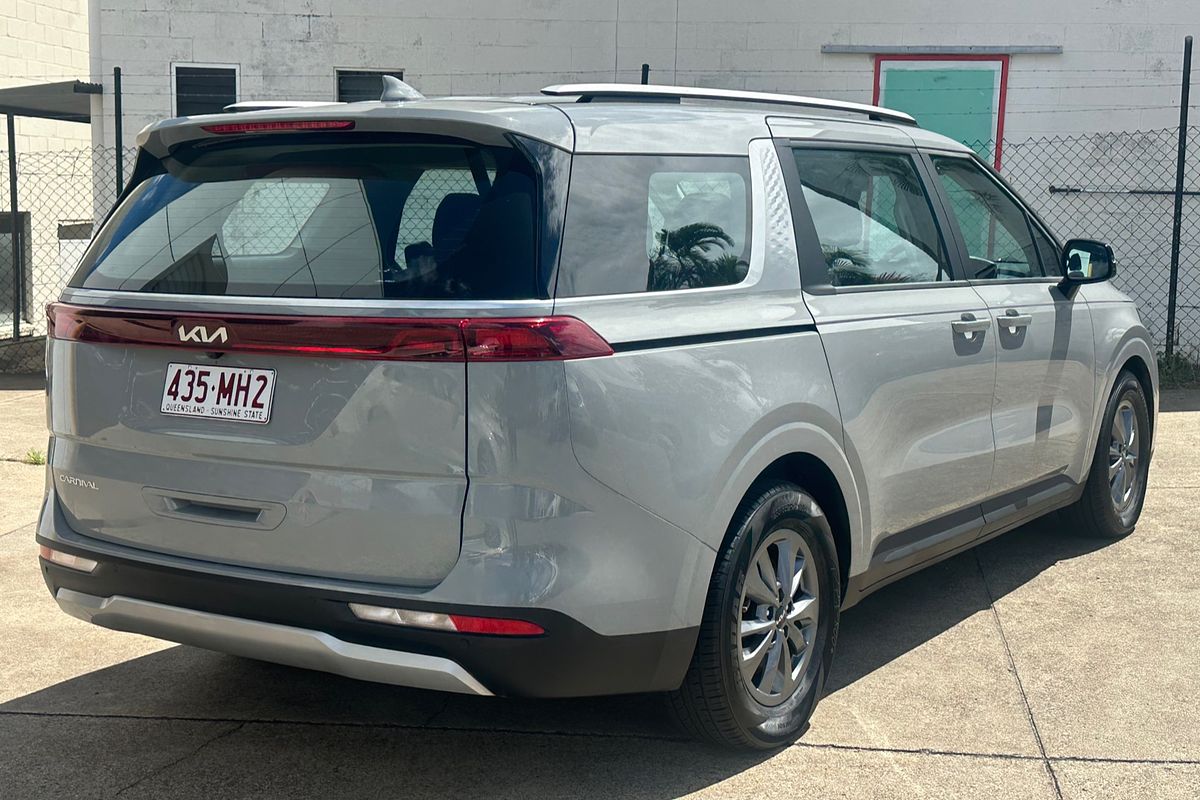 2023 Kia Carnival S KA4