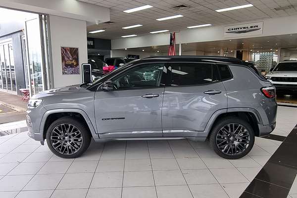 2023 Jeep Compass S-Limited M6