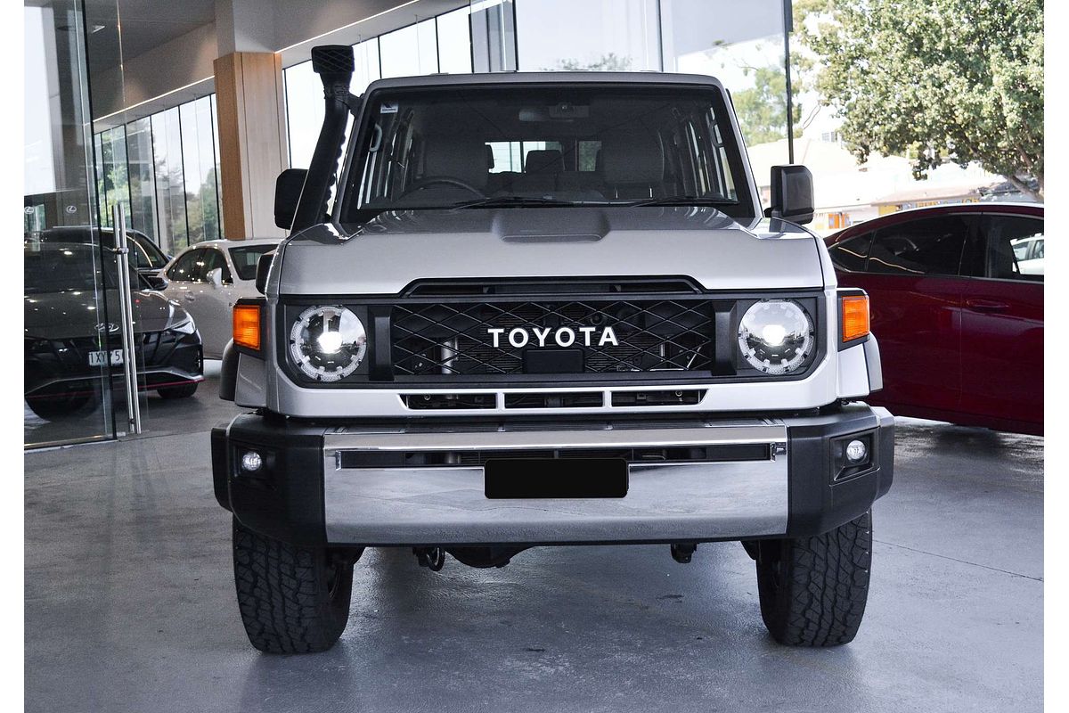 2023 Toyota Landcruiser GXL VDJL76R
