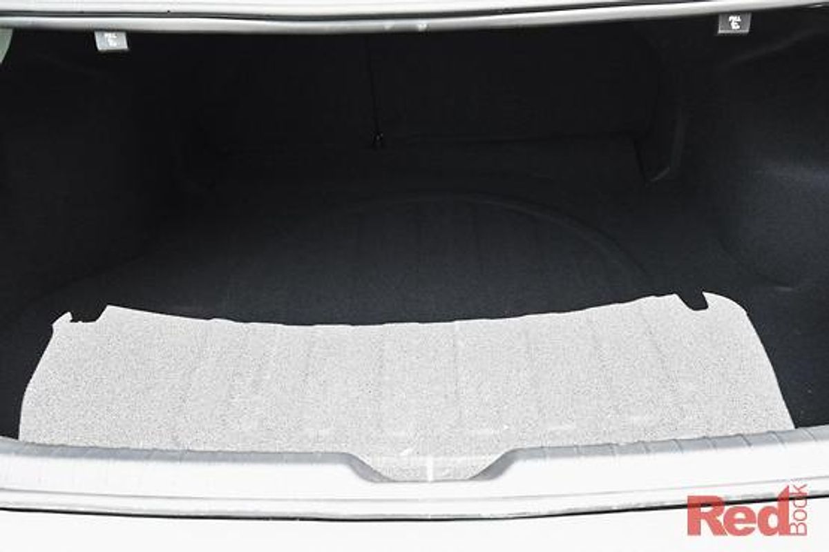 2025 Kia K4 GT-Line CL4m