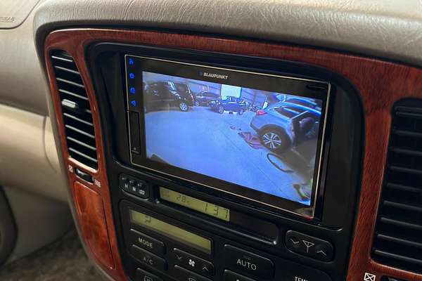 1999 Toyota Landcruiser Cygnus
