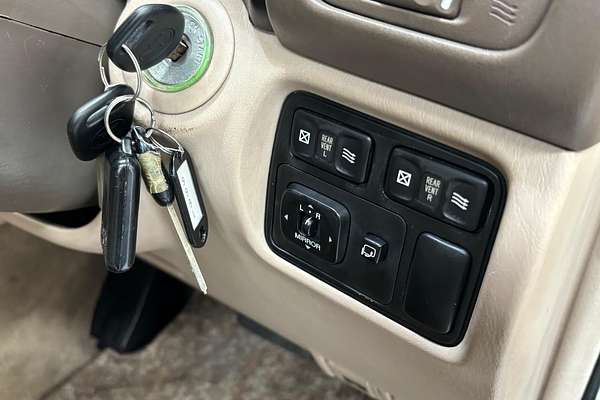 1999 Toyota Landcruiser Cygnus