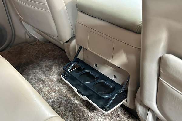 1999 Toyota Landcruiser Cygnus