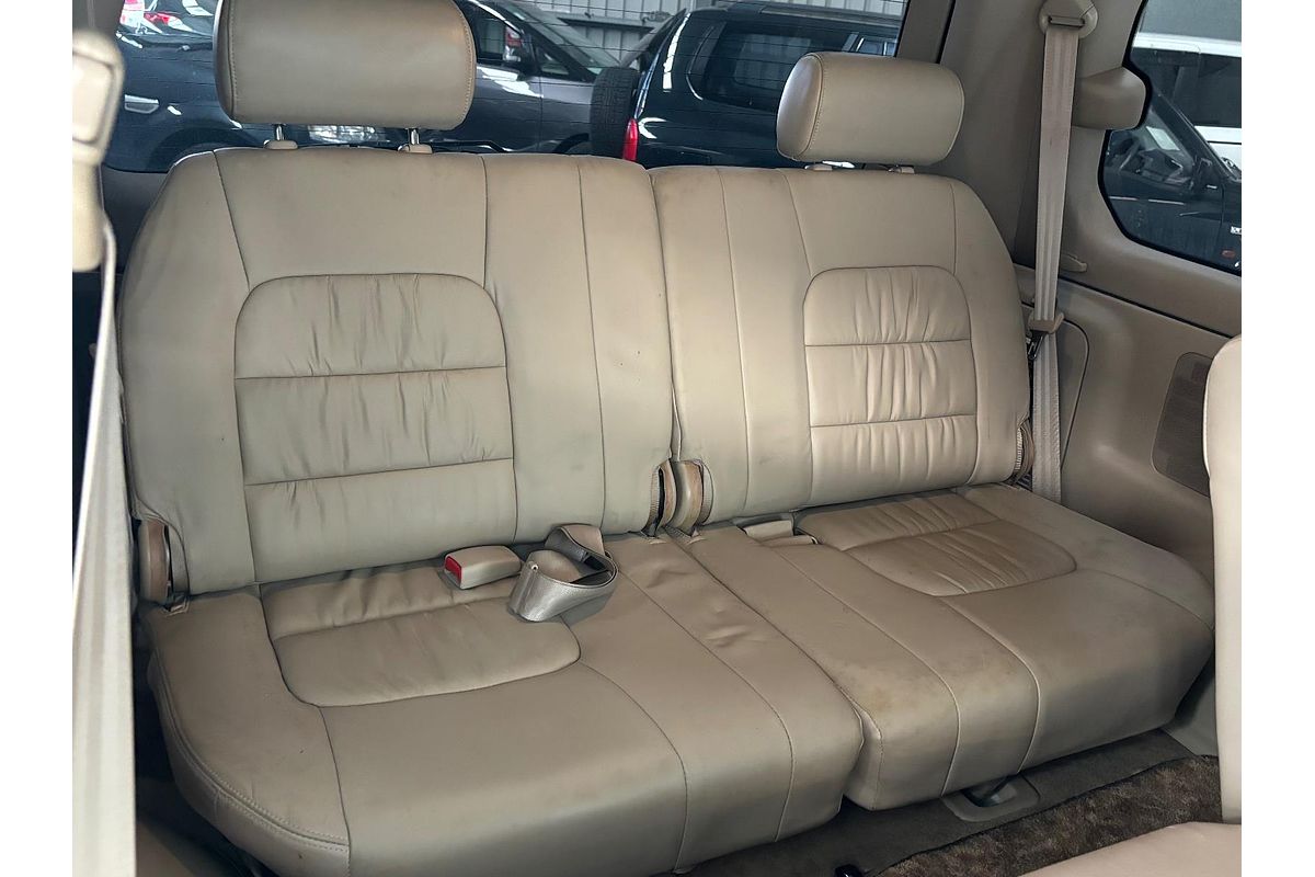 1999 Toyota Landcruiser Cygnus