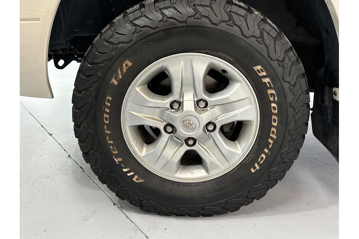 1999 Toyota Landcruiser Cygnus