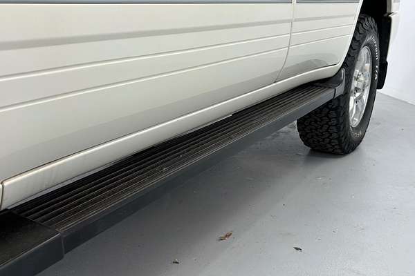 1999 Toyota Landcruiser Cygnus