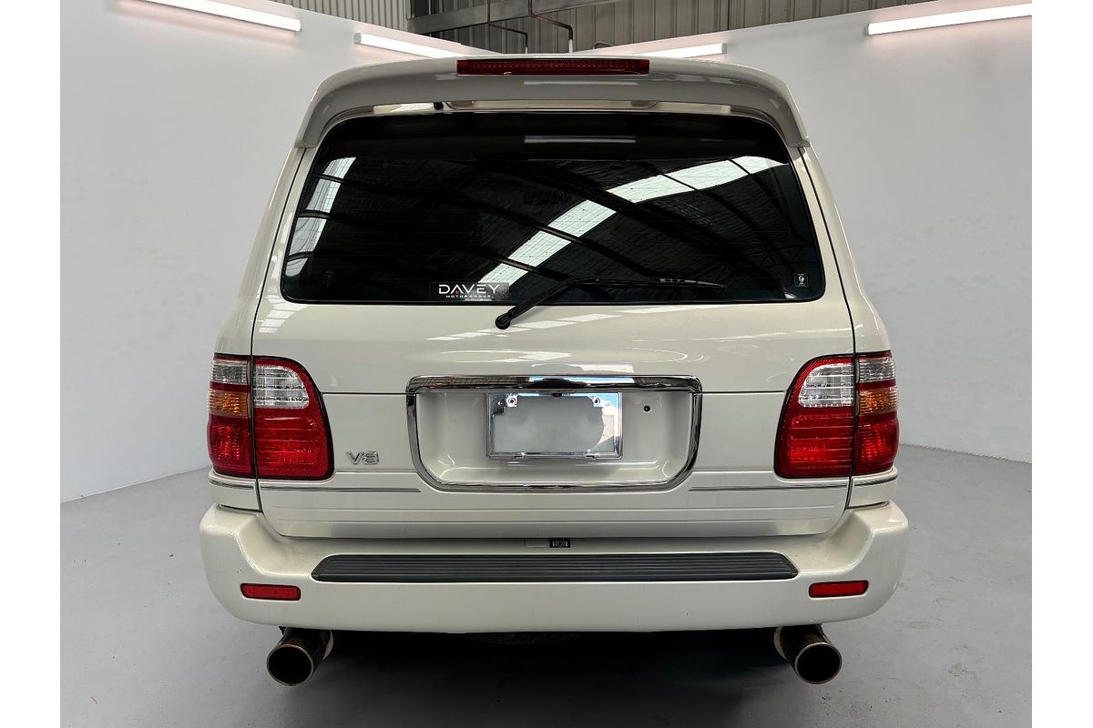 1999 Toyota Landcruiser Cygnus