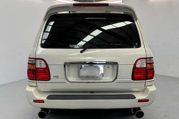 1999 Toyota Landcruiser Cygnus