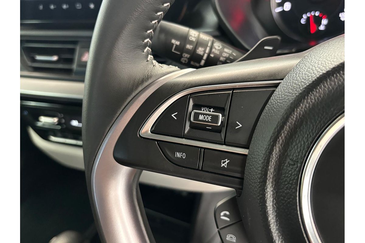 2024 Suzuki Swift Hybrid GLX UZ