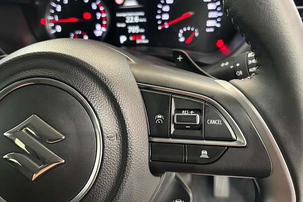 2024 Suzuki Swift Hybrid GLX UZ