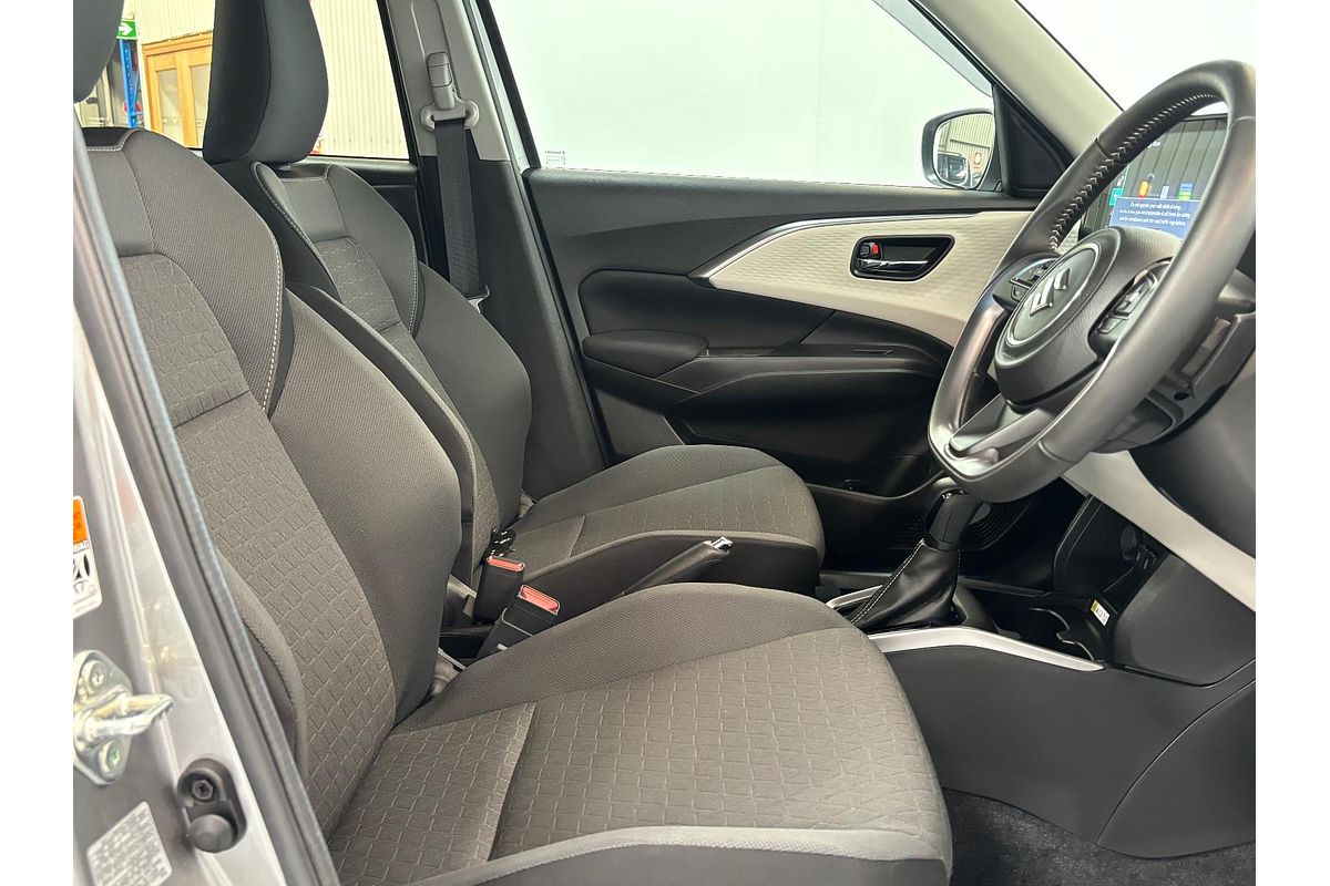 2024 Suzuki Swift Hybrid GLX UZ