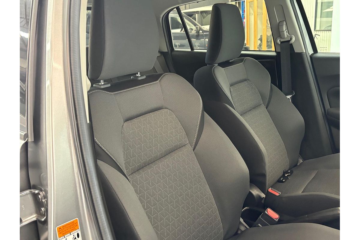 2024 Suzuki Swift Hybrid GLX UZ