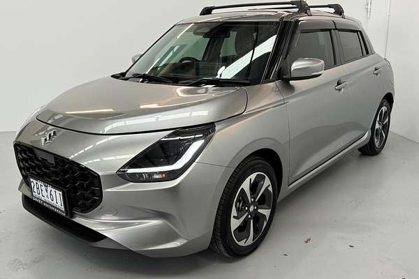 2024 Suzuki Swift Hybrid GLX UZ