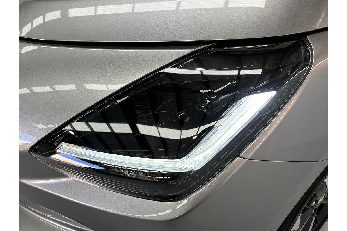 2024 Suzuki Swift Hybrid GLX UZ